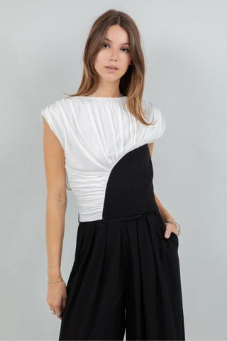 Sofía Top Drapeado Bicolor Elegante