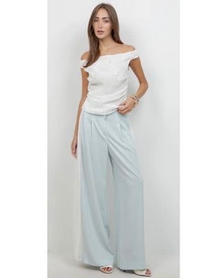 Top Bordado Off-Shoulder
