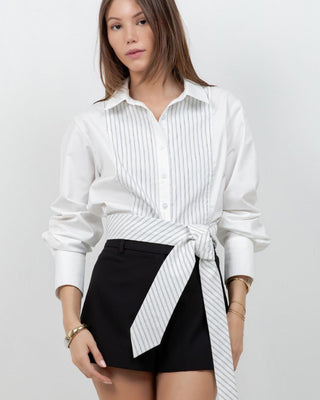 Top Camisero con Corbata Multifuncional