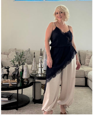 TOP ENCAJE AZUL NEGRO Y MARRON