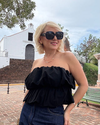 Top Volantes  Blanco o Negro